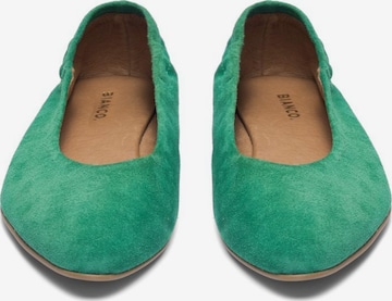 Bianco Ballet Flats in Green