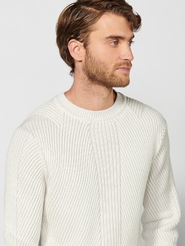 Pull-over KOROSHI en blanc