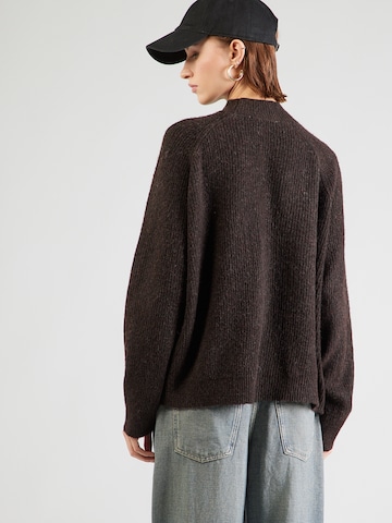 ABOUT YOU Πουλόβερ 'Doreen' σε μπεζ