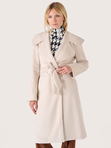 Cappotto invernale 'Victoriaz' di Camomilla Italia in beige: frontale