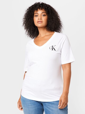 Tricou de la Calvin Klein Jeans Curve pe alb: față