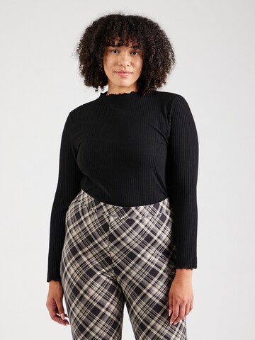 T-shirt ONLY Carmakoma en noir : devant