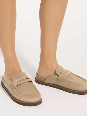 Mule 'Goldens' Dune LONDON en gris