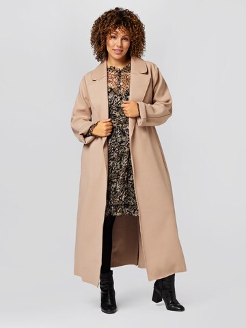 Cappotto di mezza stagione di Guido Maria Kretschmer Curvy in beige