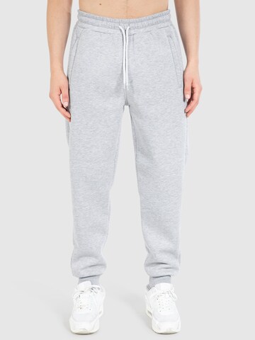 Smilodox Tapered Trousers 'Walker' in Grey: front