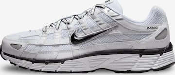 Nike Sportswear Низкие кроссовки 'P-6000' в Серебристый: спереди