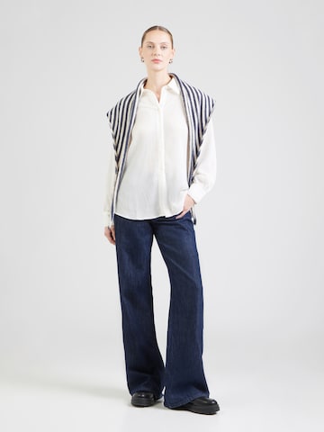 s.Oliver - Blusa em branco