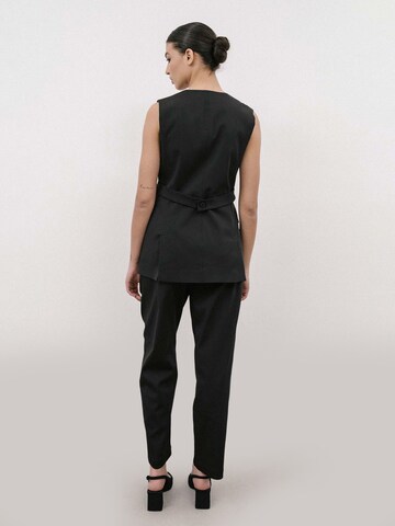 4TAILORS Γιλέκο σε μαύρο