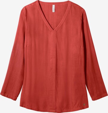 SHEEGO Tunic in Red: front