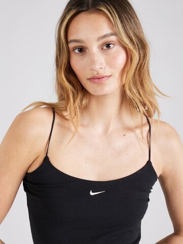 Nike Sportswear Top in Schwarz