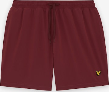 Lyle & Scott Board Shorts in Red: front