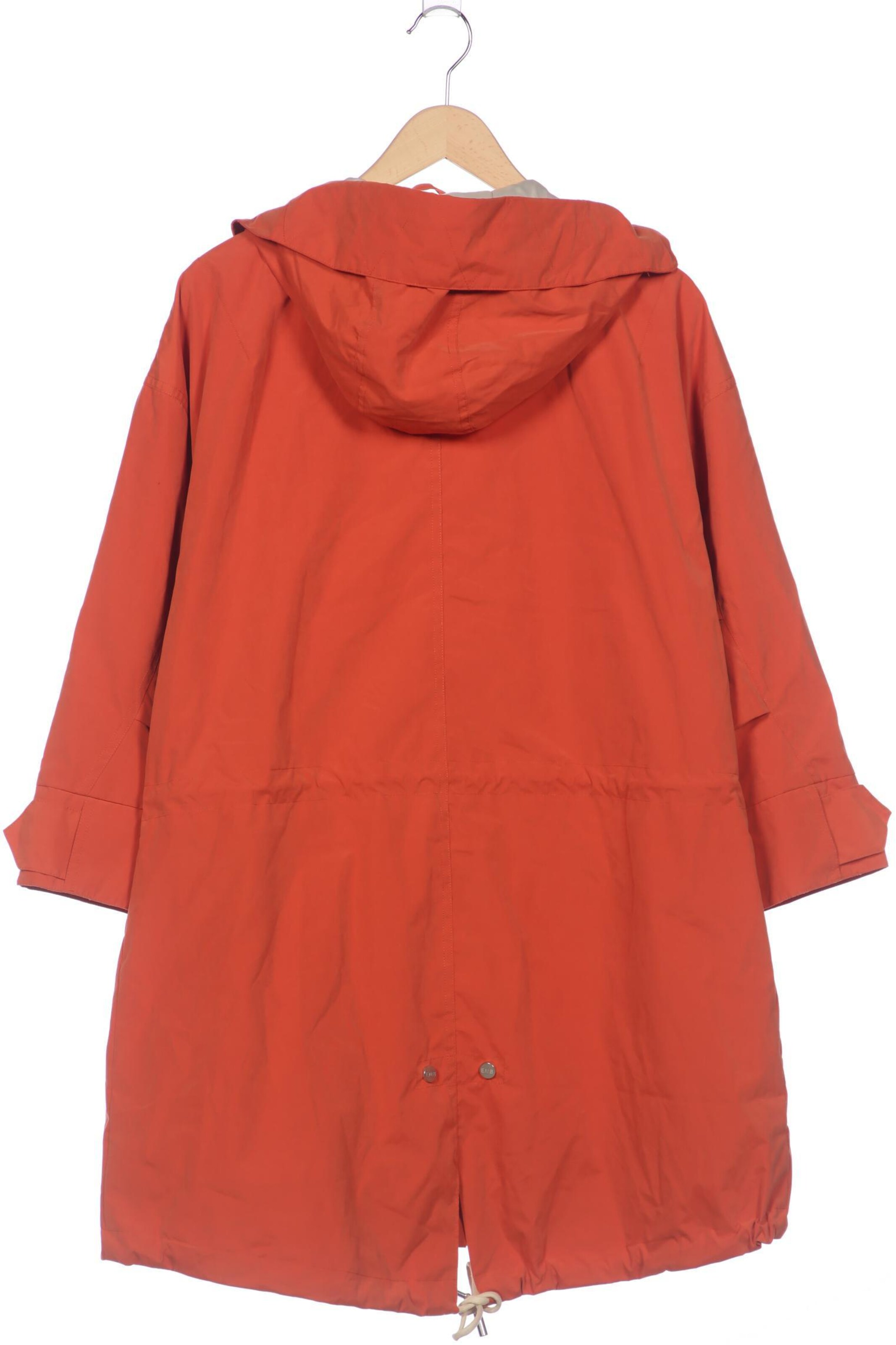 Embassy of Bricks and Logs Mantel XXS in Orange