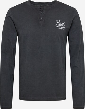 Petrol Industries Shirt in Grey: front
