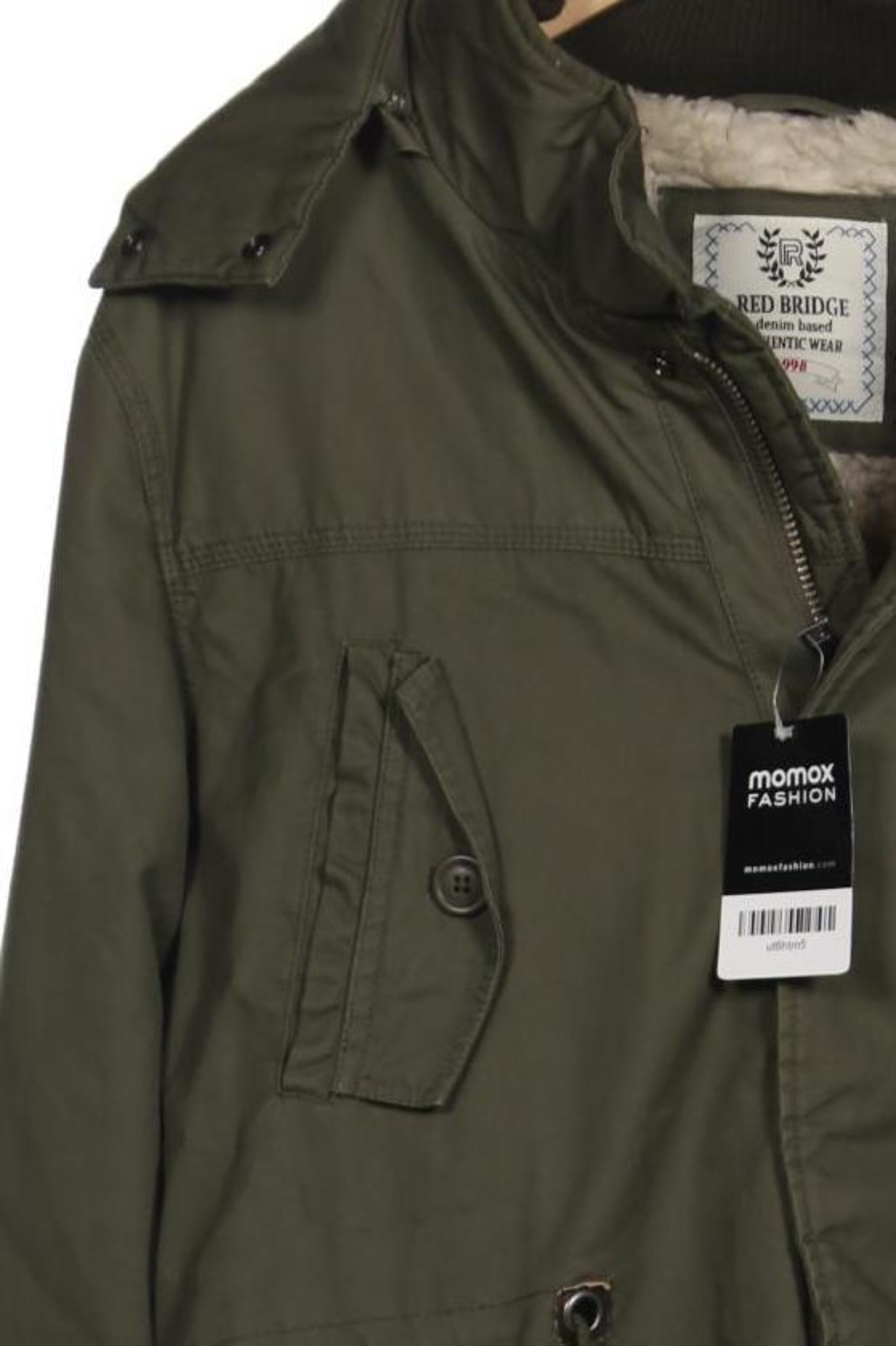 Redbridge Jacket & Coat in L in Green