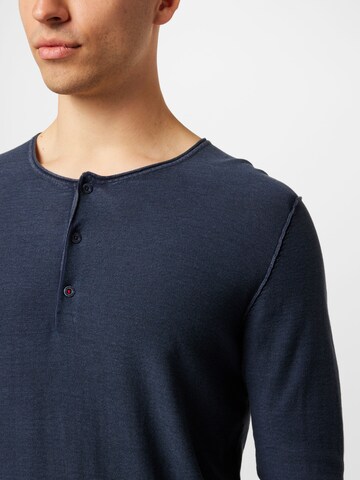 CAMP DAVID Pullover in Blau