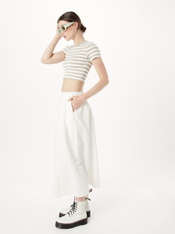 Monki Skirt in White