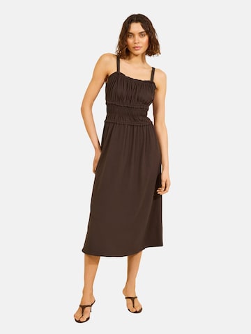 Friends Like These Summer dress in Brown: front