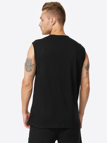 T-Shirt ' CLOPTON ' LONSDALE en noir