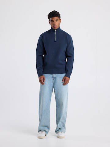 America Today Sweater in Blue