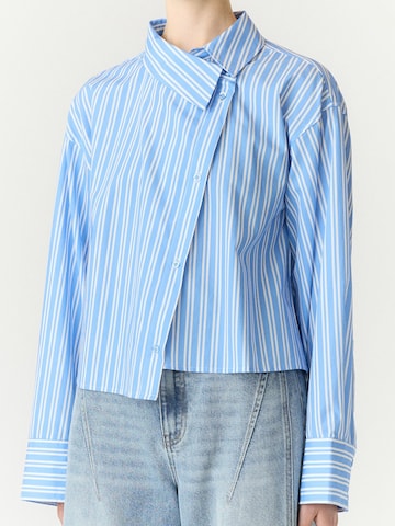 YAS Blouse 'YASLee' in Blauw