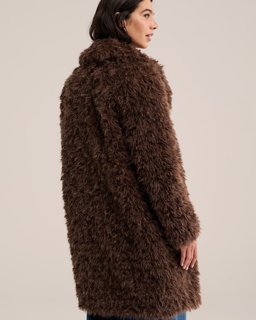 WE Fashion Płaszcz przejściowy w kolorze brązowy