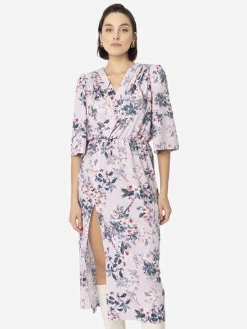 WHITE RVBBIT Kjole i pink: forside