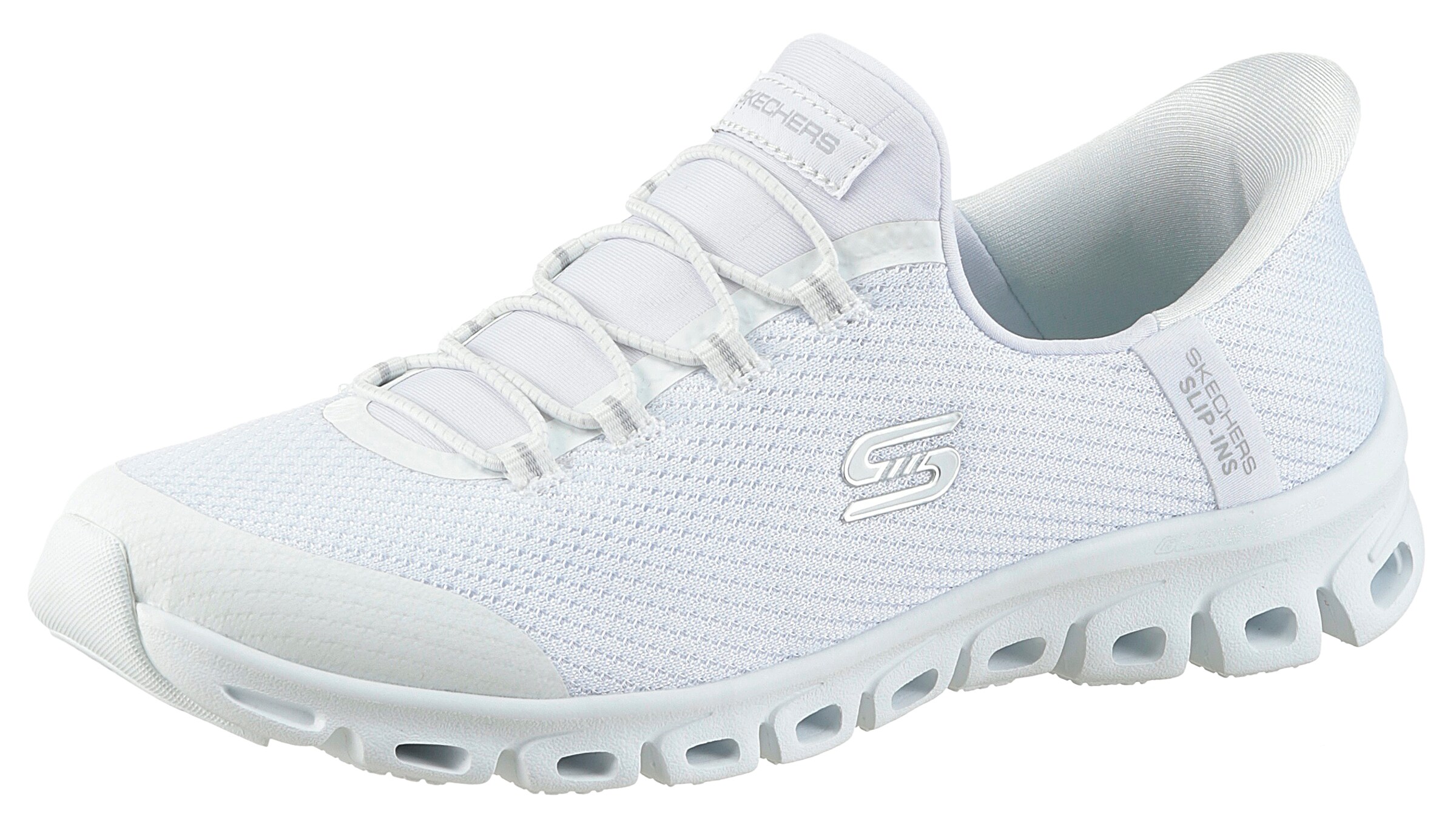 SKECHERS Slip-Ons in White: front