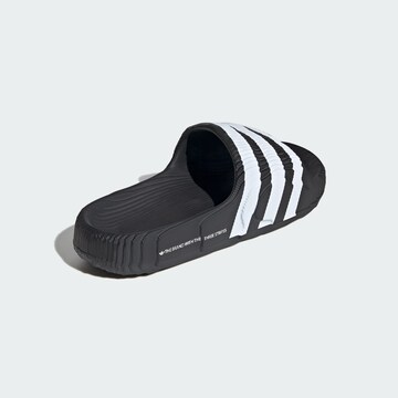 ADIDAS ORIGINALS Pistokkaat 'Adilette 22' värissä musta