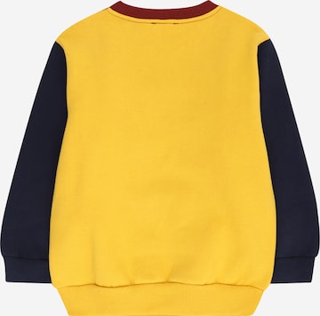 UNITED COLORS OF BENETTON Sweatshirt i röd