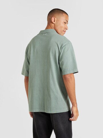 TOPMAN Comfort fit Button Up Shirt in Green