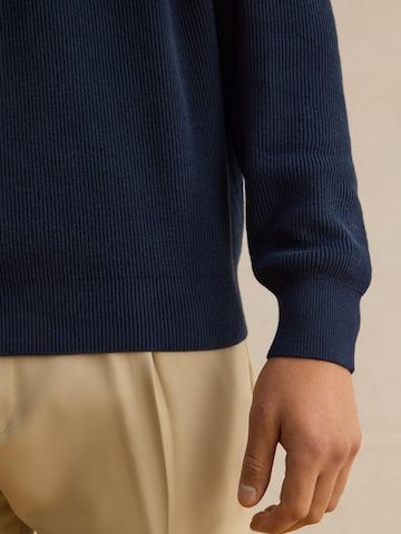 DAN FOX APPAREL Sweater 'Luis' in Blue