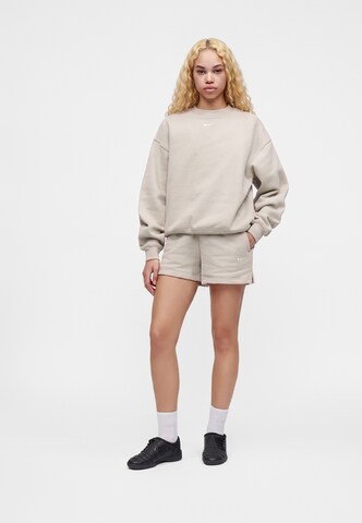 Nike Sportswear Свитшот 'Studio' в Бежевый