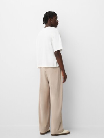 Bershka Loosefit Hose in Beige