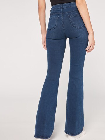 CALZEDONIA Bootcut Jeans in Blau