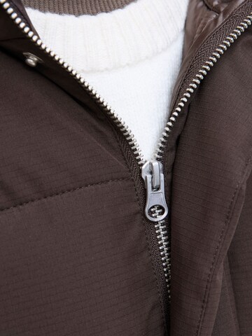 Jack & Jones Junior Overgangsjakke i brun