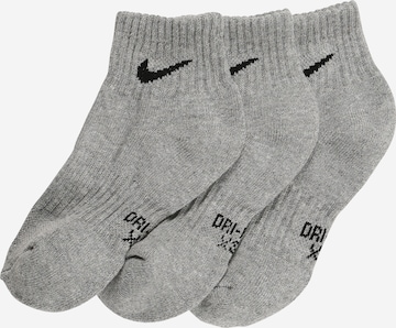 NIKE Спортивные носки в Серый: спереди