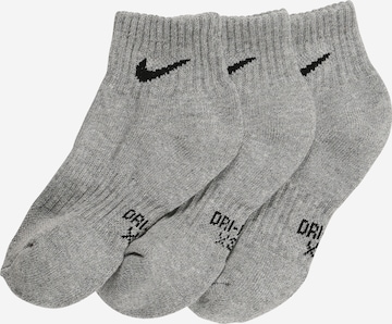 Chaussettes de sport NIKE en gris : devant