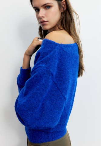Pull&Bear Sweater in Blue