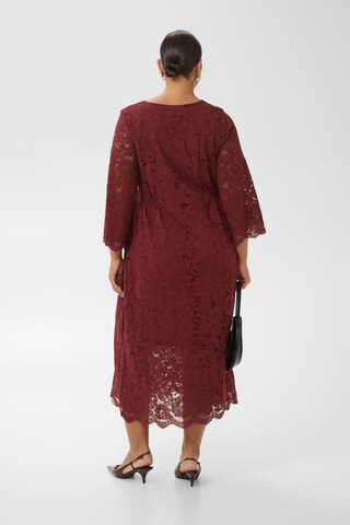 KAFFE CURVE - Vestido 'Siri' em vermelho