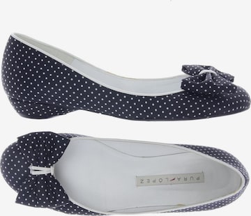 PURA LOPEZ Flats & Loafers in 39 in Grey: front