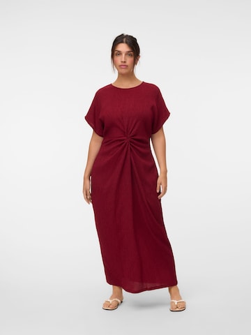 Robe 'VMCAmanda' Vero Moda Curve en rouge : devant