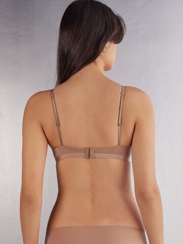 INTIMISSIMI Triangle Bra in Beige