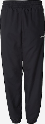 ADIDAS ORIGINALS Tapered Παντελόνι 'BRUSHED' σε μαύρο: μπροστά