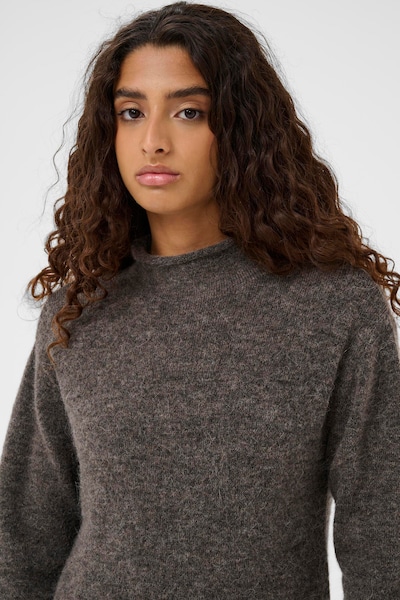 SOAKED IN LUXURY Robes en maille 'SLMiya' en graphite, Vue avec produit