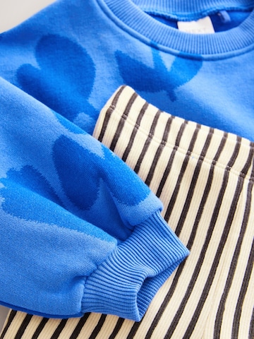 Next Set in Blue