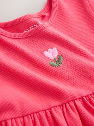 Robe Next en rouge