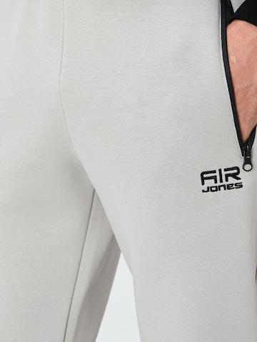 Tommy Life Regular Workout Pants in Grey