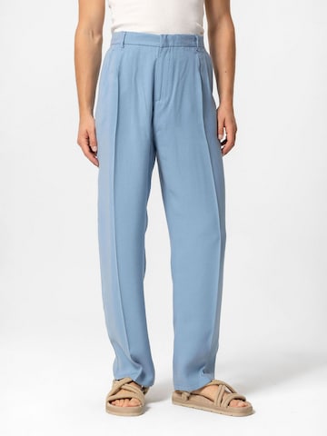 Antioch Loose fit Pleat-front trousers 'Ermanno' in Blue