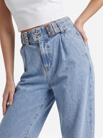 Hoermanseder Tapered Pleat-front jeans 'Hava' in Blue