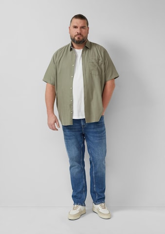 Coupe regular Chemise s.Oliver en vert